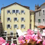 Aspalathos 4* Split