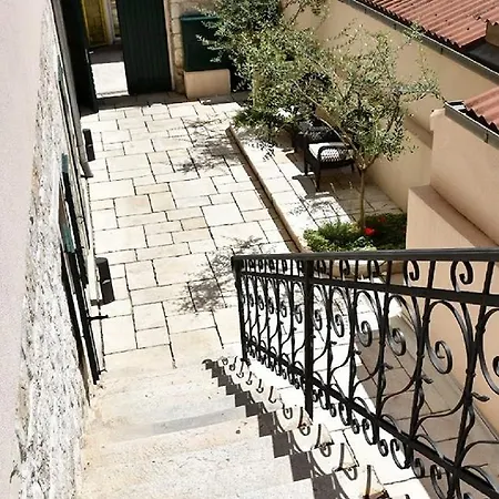 Aspalathos Отель 4*