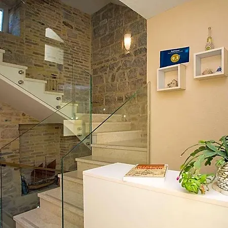 Hotel Aspalathos 4*