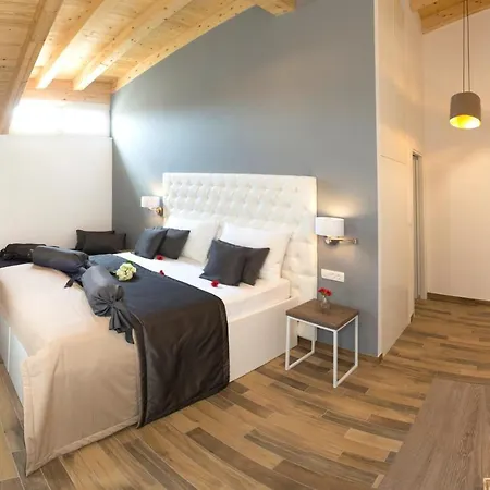 Szálloda Aspalathos 4*