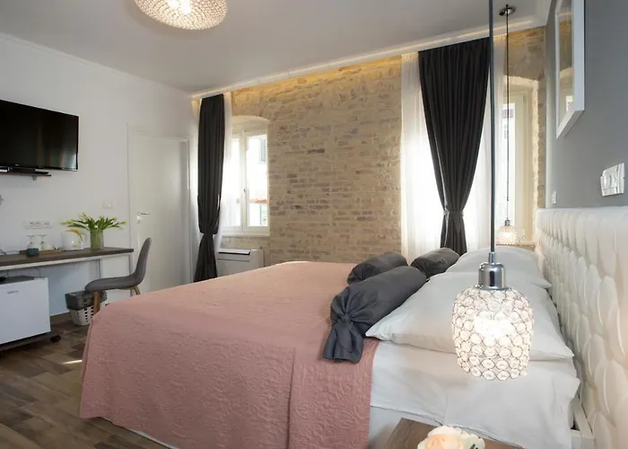 Aspalathos ホテル